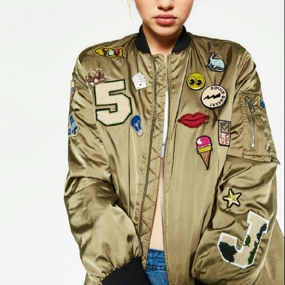 Zara Jackets & Blazers - 🛩️ZARA BOMBER